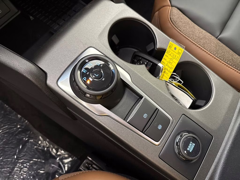 2025 Desert Sand Ford Bronco Sport Outer Banks 4X4 SUV