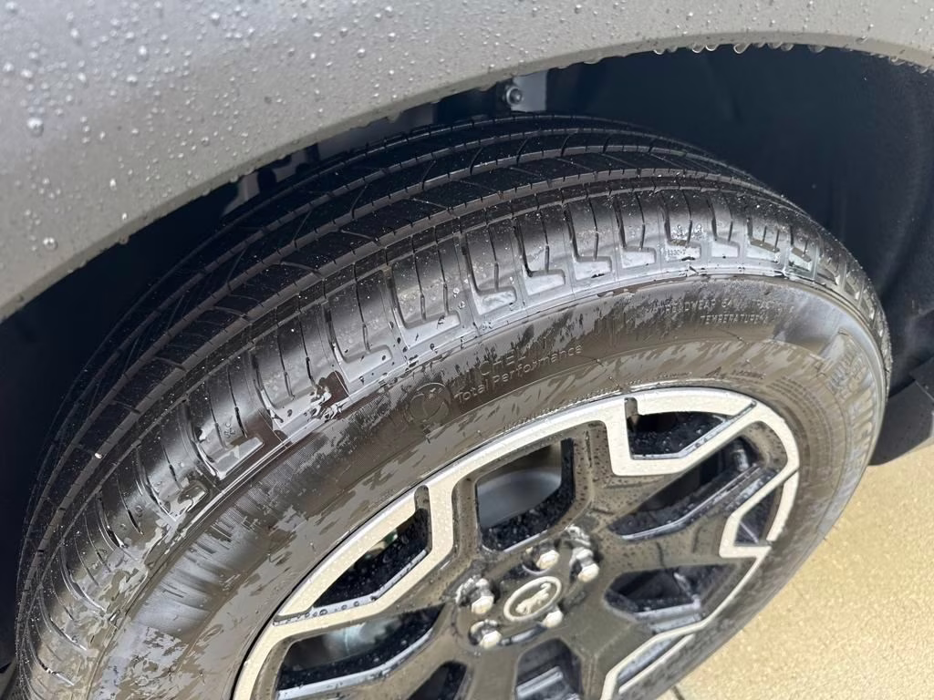 2025 Oxford White Ford Bronco Sport Outer Banks 4X4 SUV