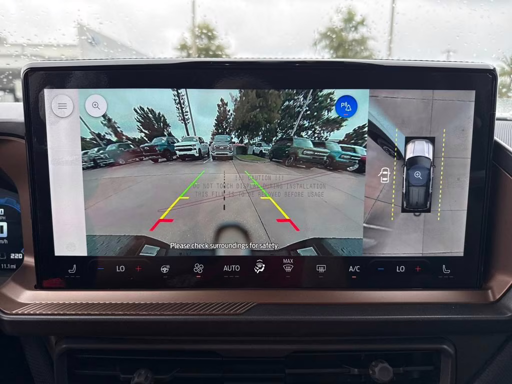 2025 Oxford White Ford Bronco Sport Outer Banks 4X4 SUV