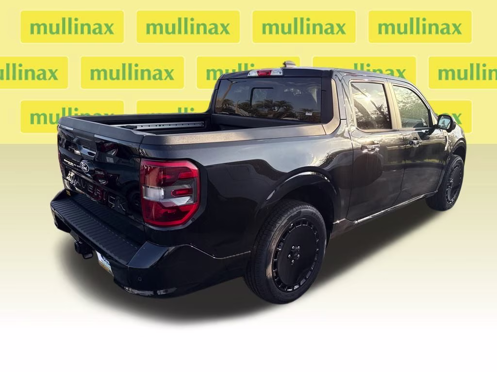 2025 Shadow Black Ford Maverick Lobo High AWD Truck