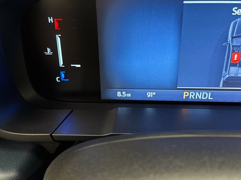 2025 Velocity Blue Ford Maverick XLT FWD Truck