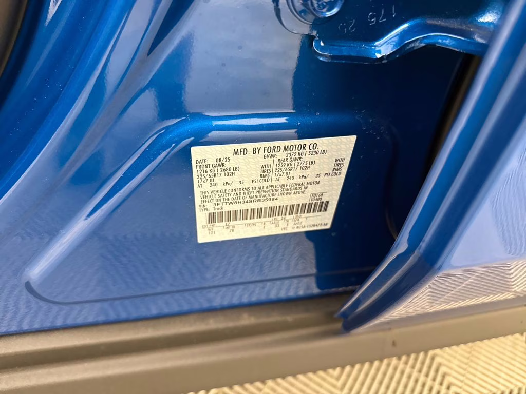 2025 Velocity Blue Ford Maverick XLT FWD Truck