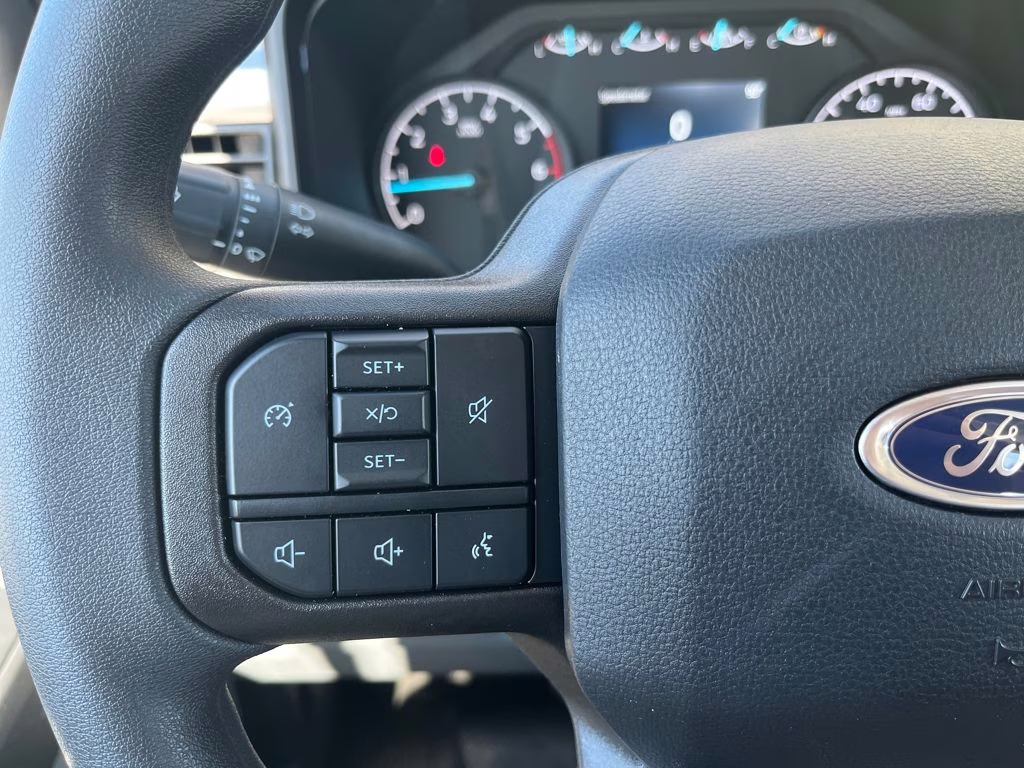 2026 Oxford White Ford Super Duty F-250 SRW XL RWD Truck