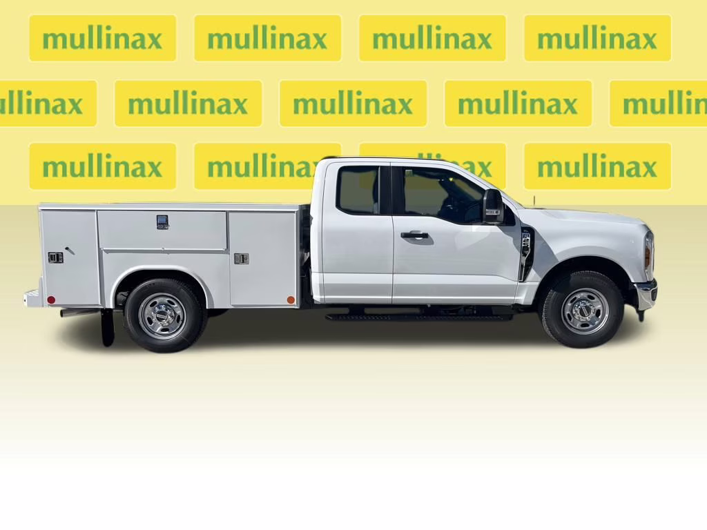 2026 Oxford White Ford Super Duty F-250 SRW XL RWD Truck