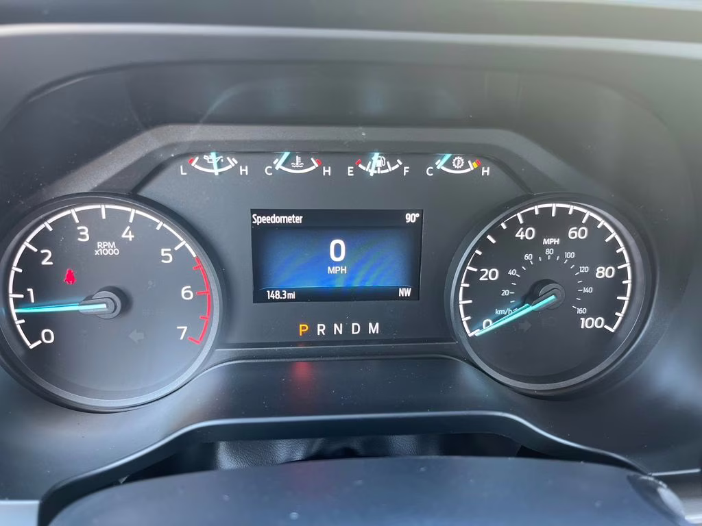 2026 Oxford White Ford Super Duty F-250 SRW XL RWD Truck