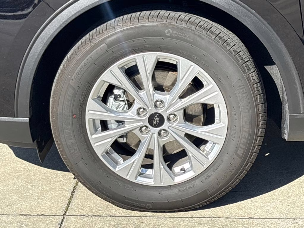 2026 Black Metallic Ford Escape Active FWD SUV