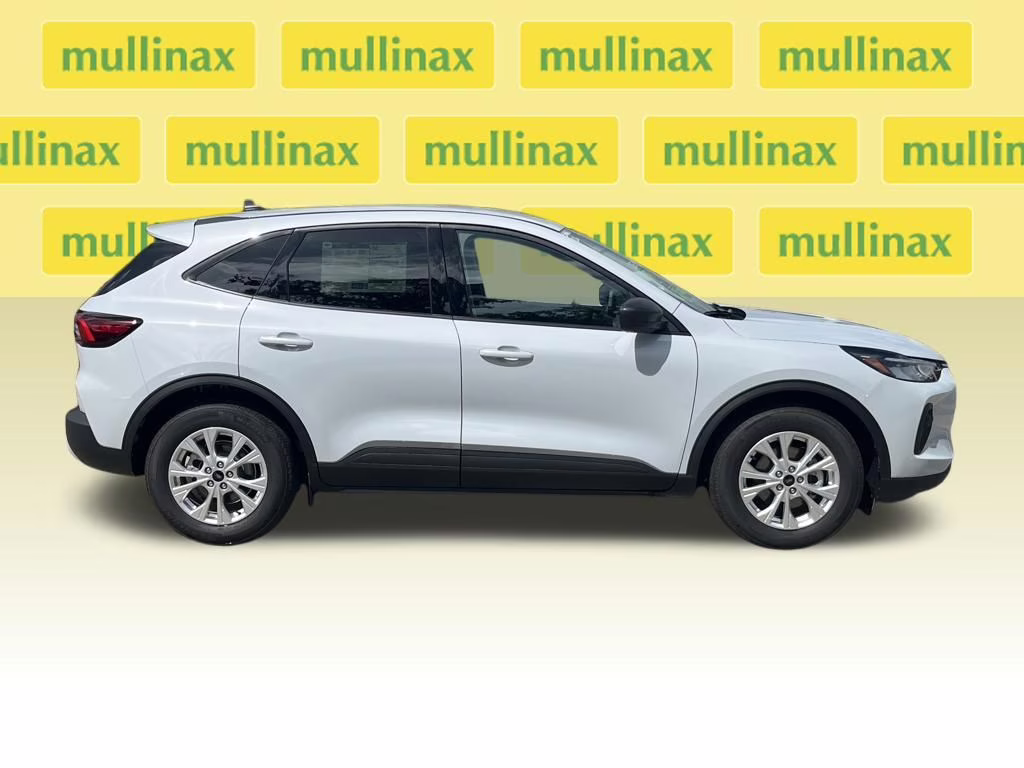 2026 Silver Metallic Ford Escape Active FWD SUV