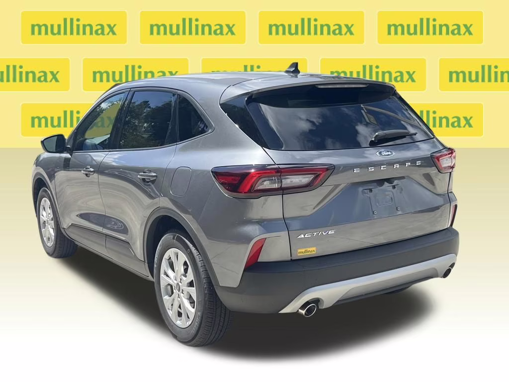2026 Gray Metallic Ford Escape Active FWD SUV