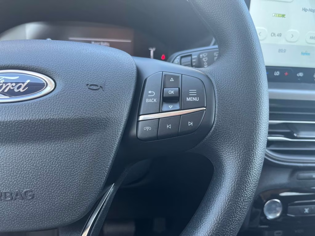 2026 Space Silver Metallic Ford Escape Active FWD SUV