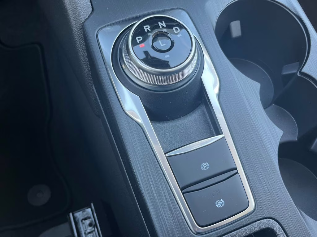 2026 Space Silver Metallic Ford Escape Active FWD SUV