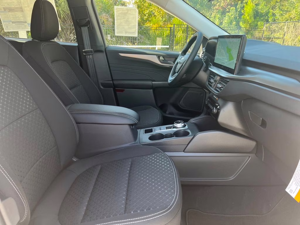 2026 Space Silver Metallic Ford Escape Active FWD SUV