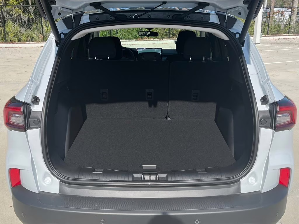 2026 Space Silver Metallic Ford Escape Active FWD SUV