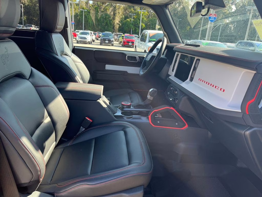 2025 Oxford White Ford Bronco STROPPE EDITION 4X4 SUV