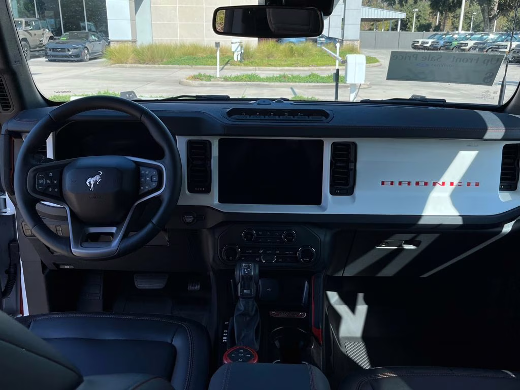 2025 Oxford White Ford Bronco STROPPE EDITION 4X4 SUV