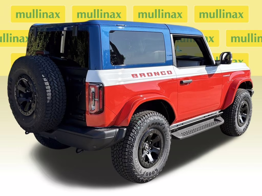 2025 Oxford White Ford Bronco Stroppe 4X4 SUV