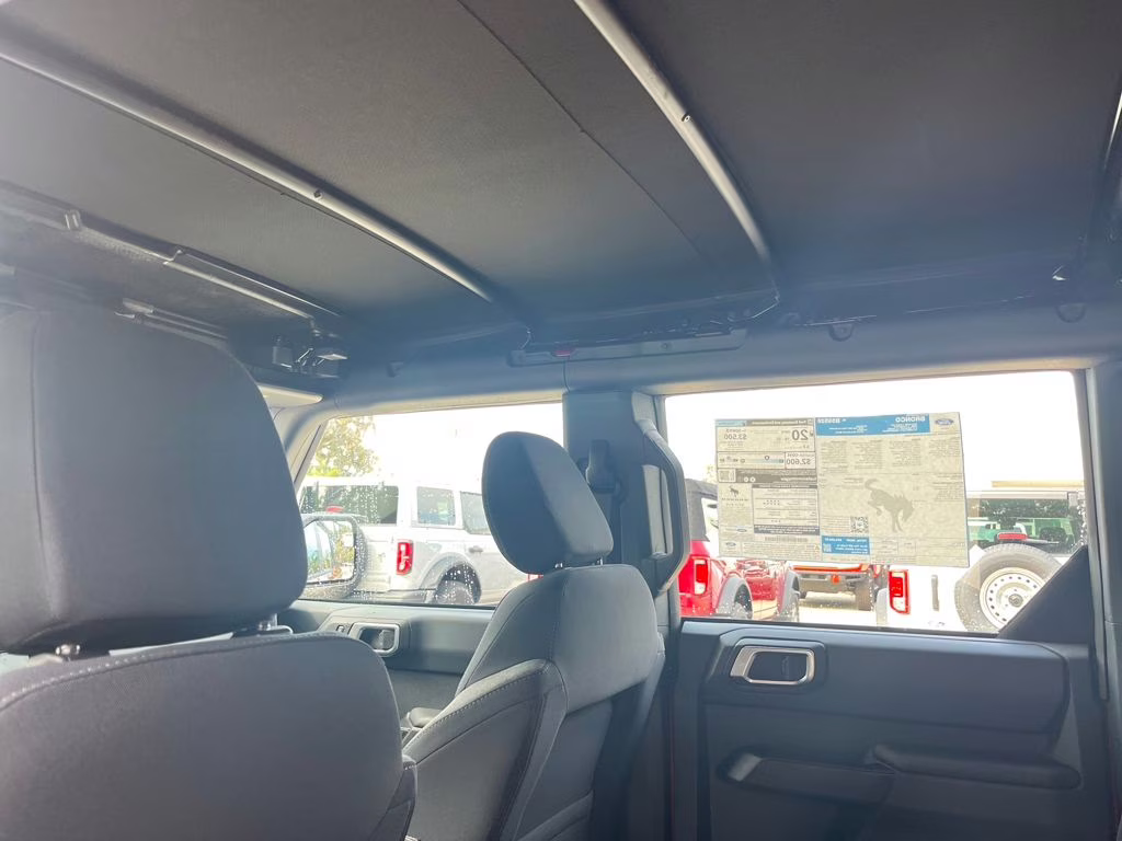 2025 Ruby Red Metallic Tinted Clearcoat Ford Bronco Base 4X4 SUV