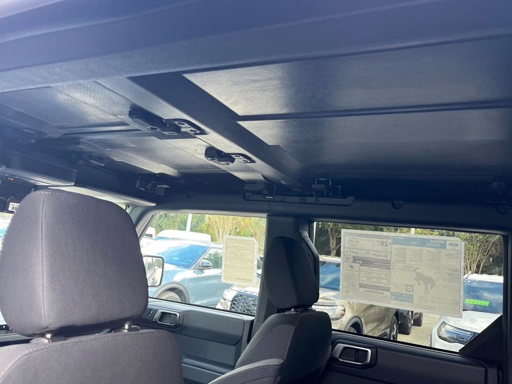 2025 Gray Metallic Ford Bronco Big Bend 4X4 SUV