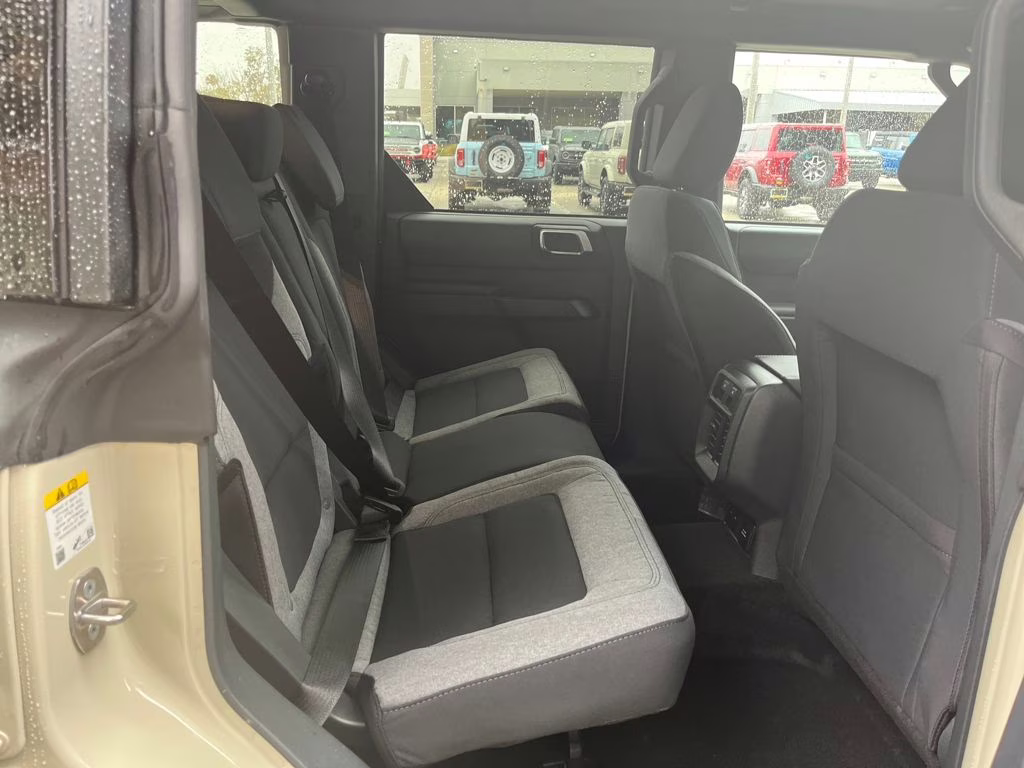 2026 Desert Sand Ford Bronco Big Bend 4X4 SUV