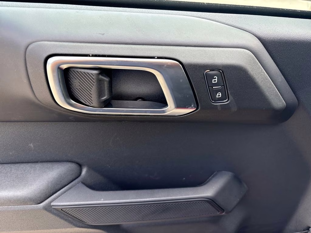 2025 Ruby Red Metallic Tinted Clearcoat Ford Bronco Badlands 4X4 SUV