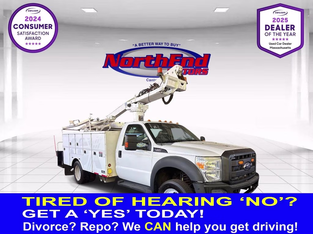 2012 Oxford White Ford Super Duty F-550 DRW XL RWD Chassis