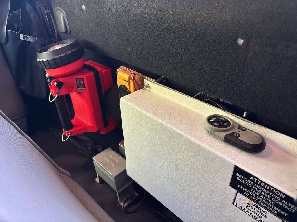 2012 Oxford White Ford Super Duty F-550 DRW XL RWD Chassis