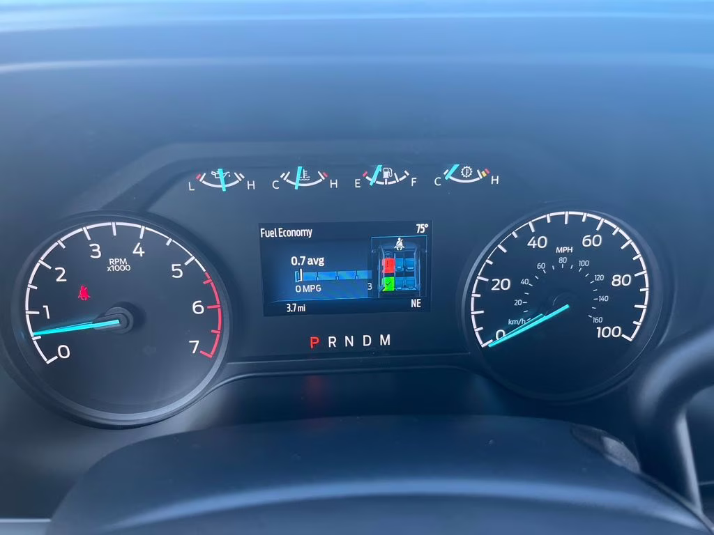 2026 Avalanche Ford Super Duty F-250 SRW XL 4X4 Truck