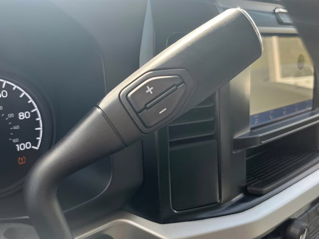 2026 Oxford White Ford Super Duty F-250 SRW XLT 4X4 Truck