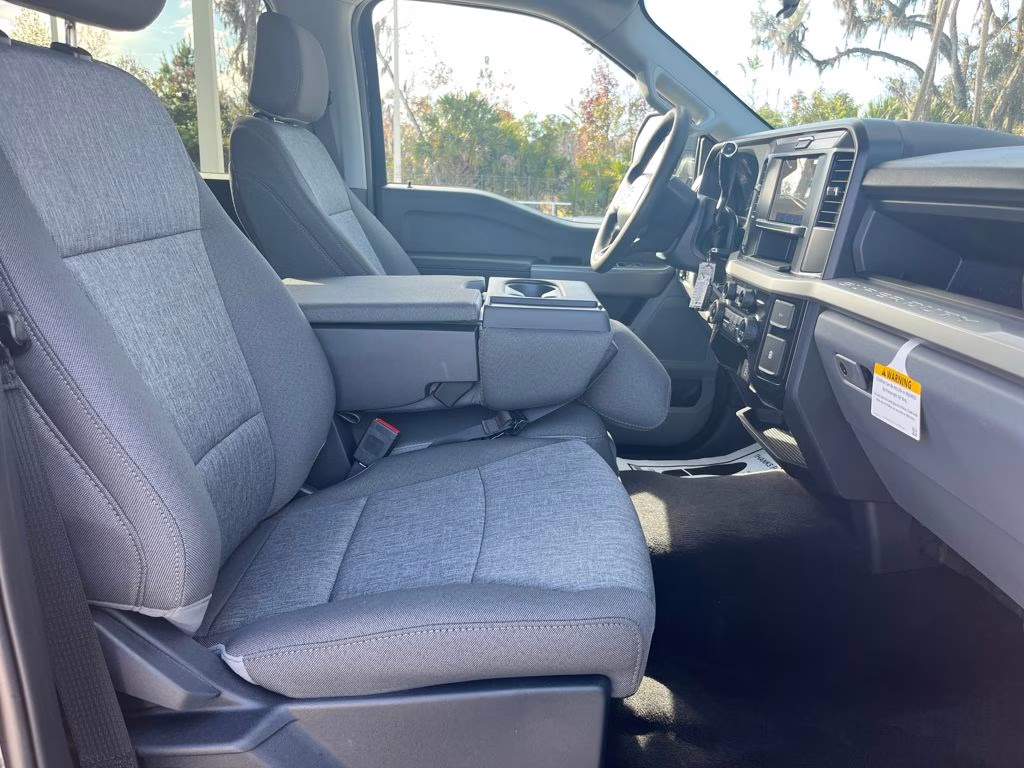 2026 Black Metallic Ford Super Duty F-250 SRW XL 4X4 Truck