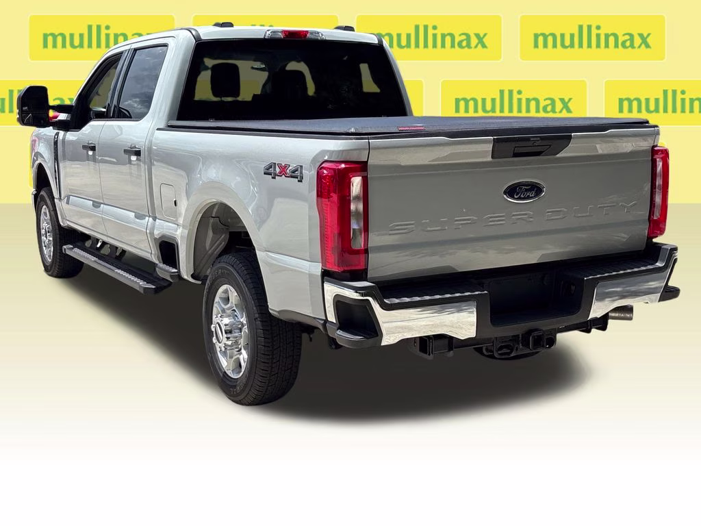 2026 Avalanche Ford Super Duty F-250 SRW XLT 4X4 Truck