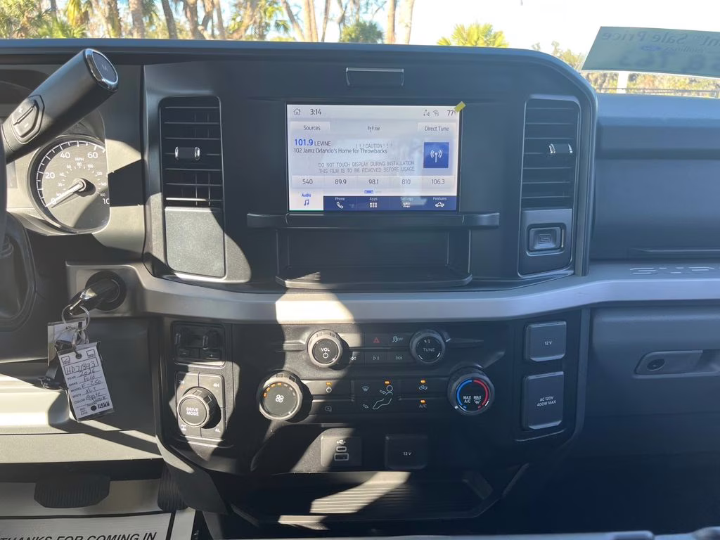 2026 Black Metallic Ford Super Duty F-250 SRW XLT 4X4 Truck