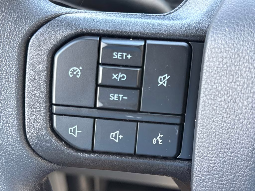 2026 Oxford White Ford Super Duty F-250 SRW XL 4X4 Truck