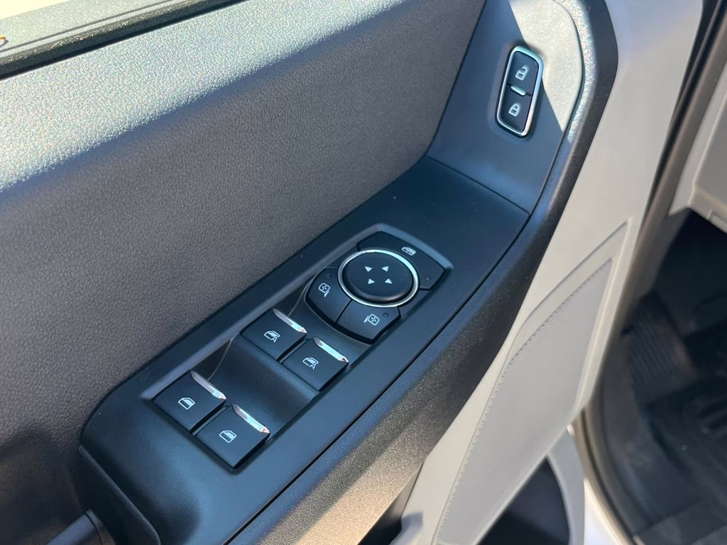 2026 Oxford White Ford Super Duty F-250 SRW XL 4X4 Truck