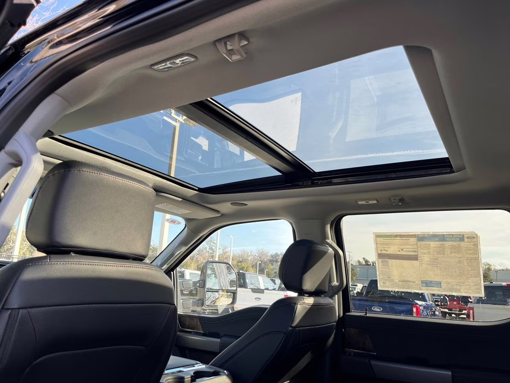 2026 Agate Black Metallic Ford Super Duty F-250 SRW Lariat 4X4 Truck