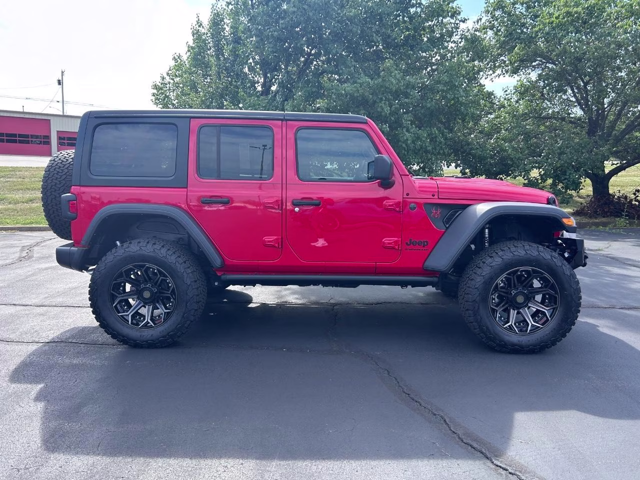 2024 Firecracker Red Clearcoat Jeep Wrangler Willys 4X4 SUV