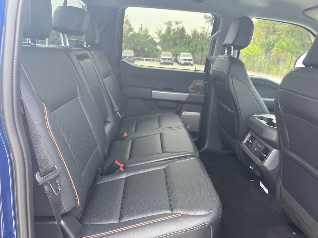 2026 Argon Blue Metallic Ford Super Duty F-350 SRW Lariat 4X4 Truck