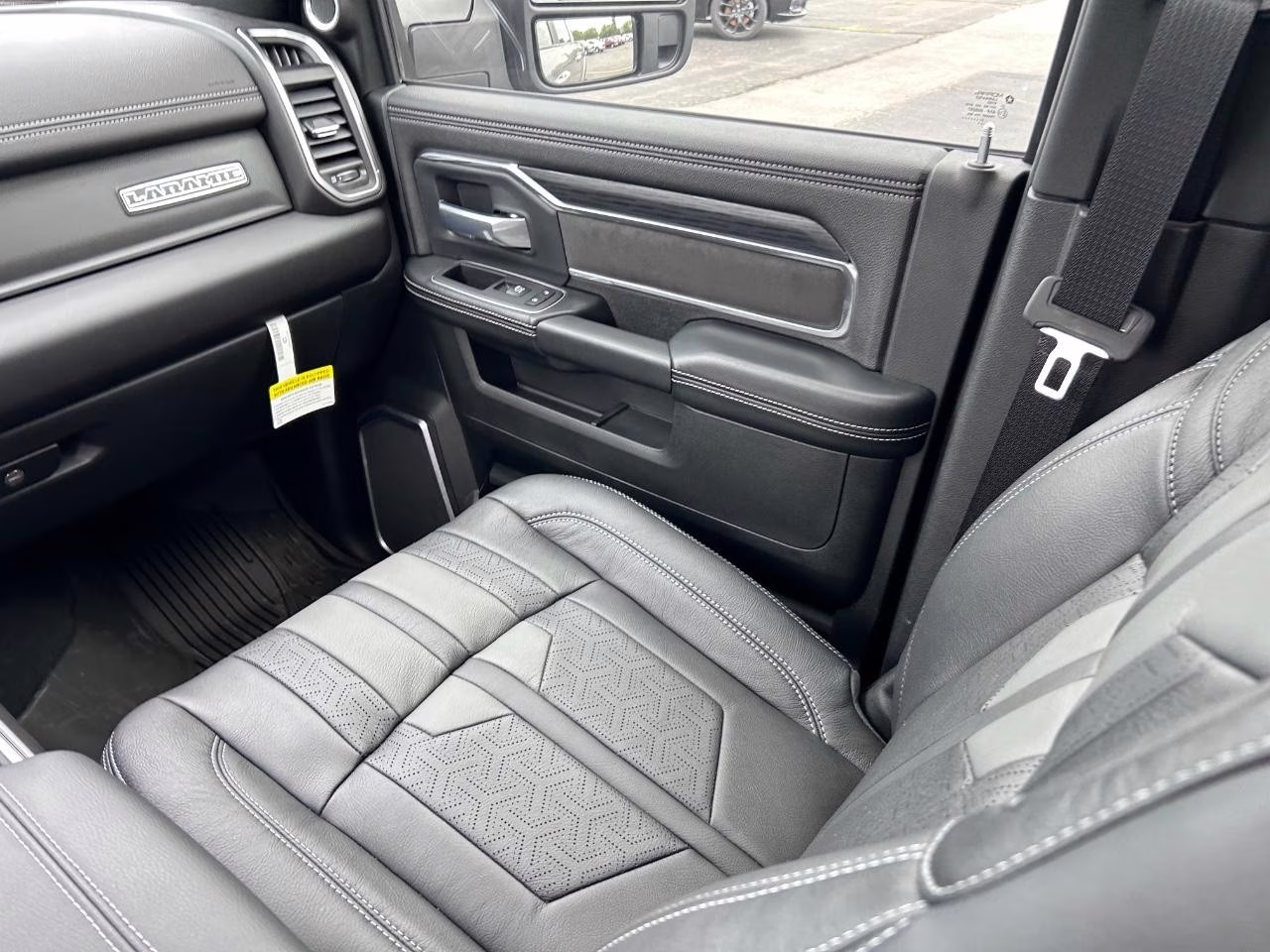 2024 Granite Crystal Metallic Clearcoat Ram 2500 Laramie 4X4 Truck