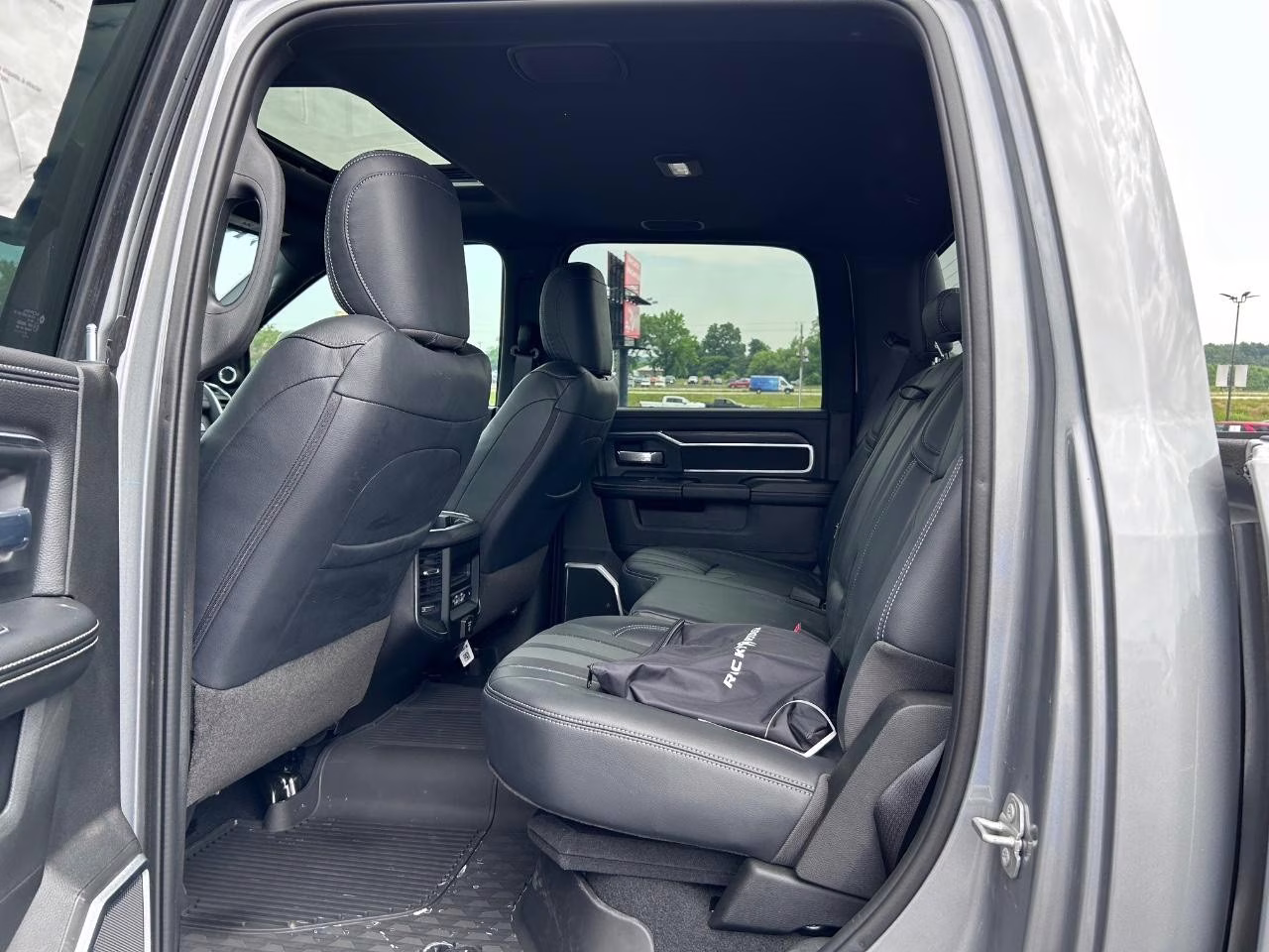 2024 Granite Crystal Metallic Clearcoat Ram 2500 Laramie 4X4 Truck