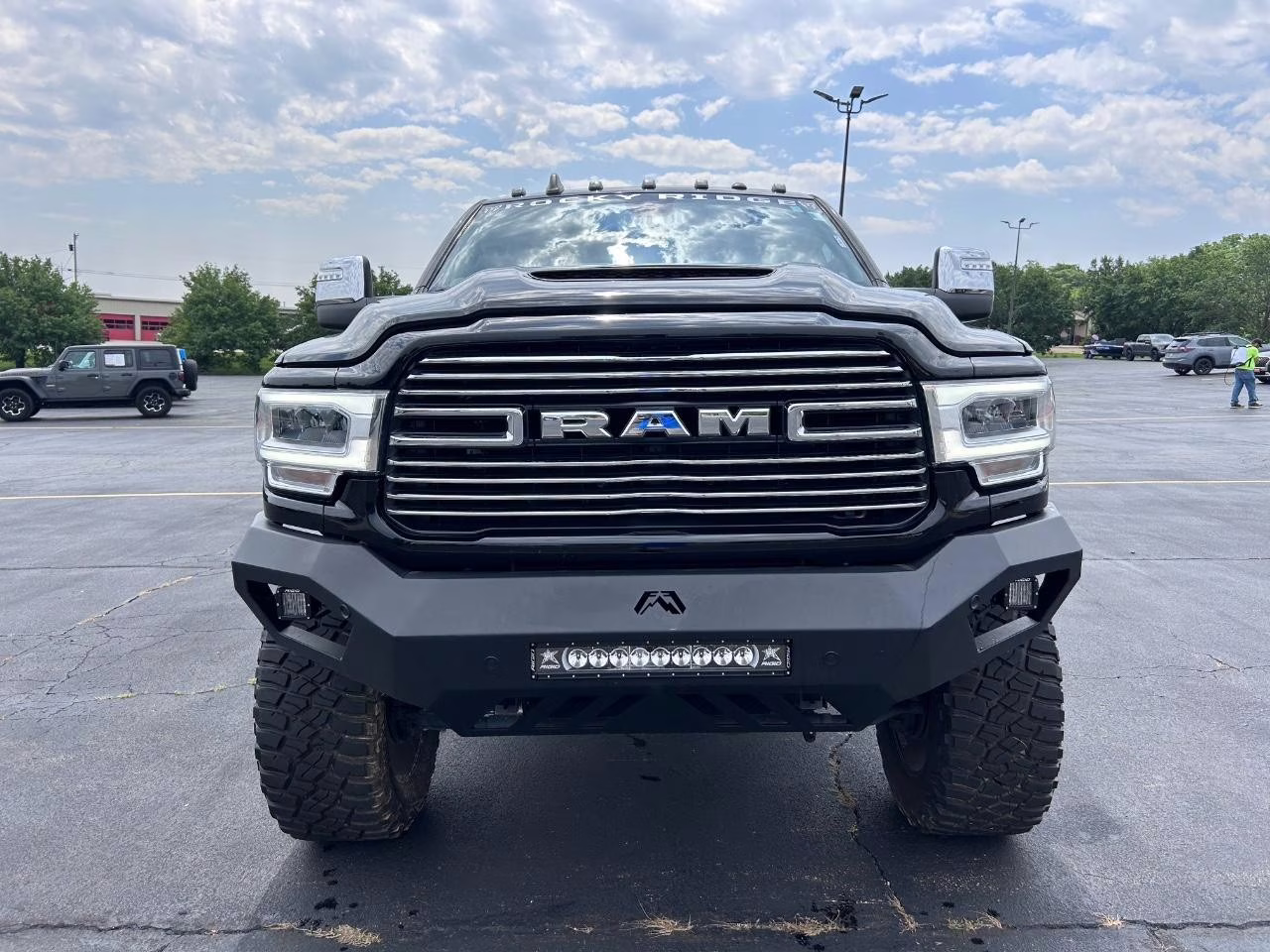 2024 Diamond Black Crystal Pearlcoat Ram 2500 Laramie 4X4 Truck