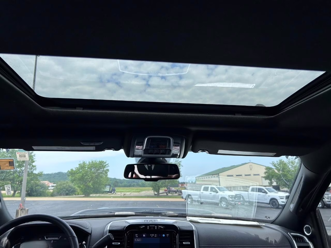 2024 Diamond Black Crystal Pearlcoat Ram 2500 Laramie 4X4 Truck