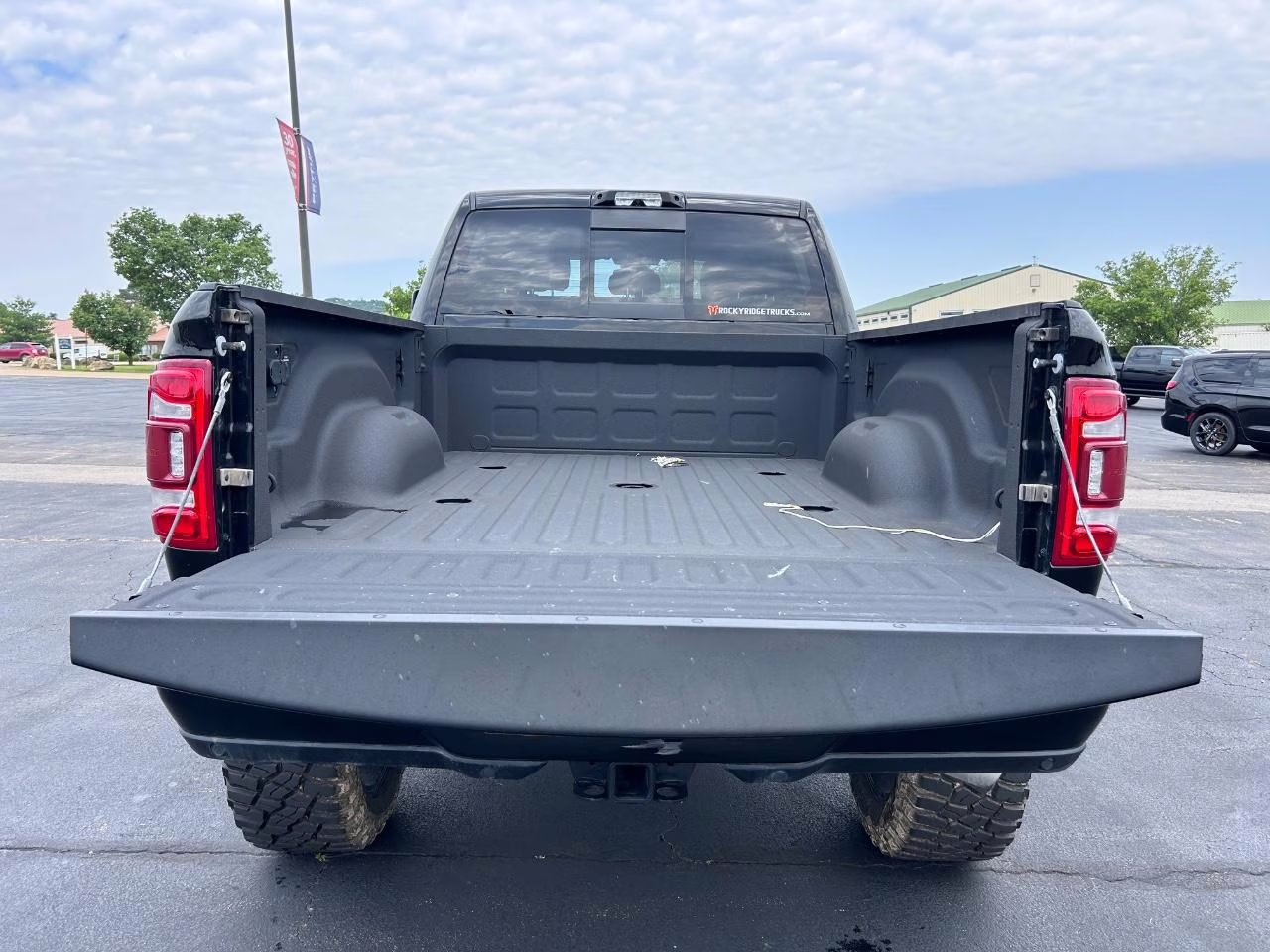 2024 Diamond Black Crystal Pearlcoat Ram 2500 Laramie 4X4 Truck