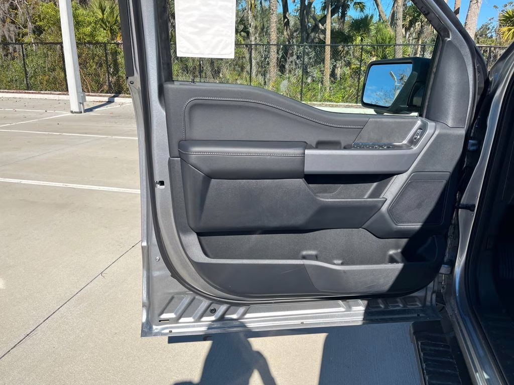 2026 Iconic Silver Metallic Ford F-150 XLT RWD Truck