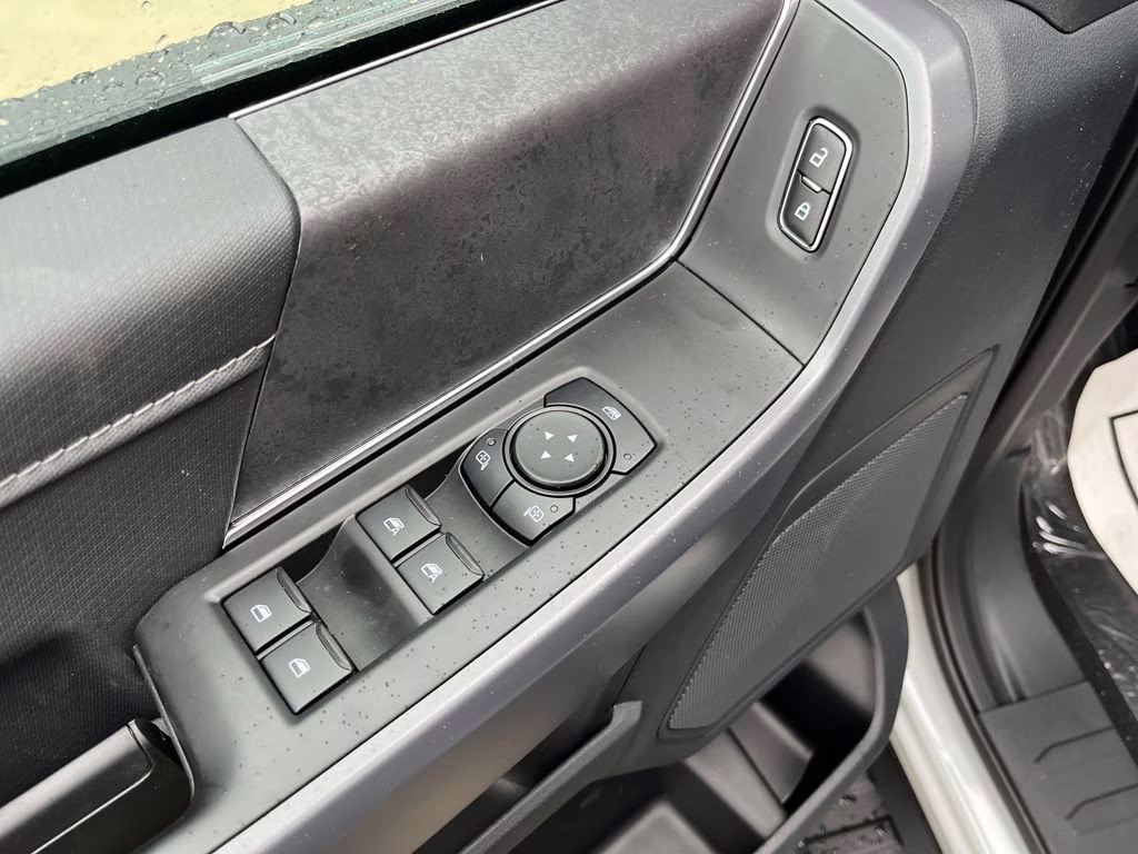 2026 Avalanche Ford F-150 XLT RWD Truck