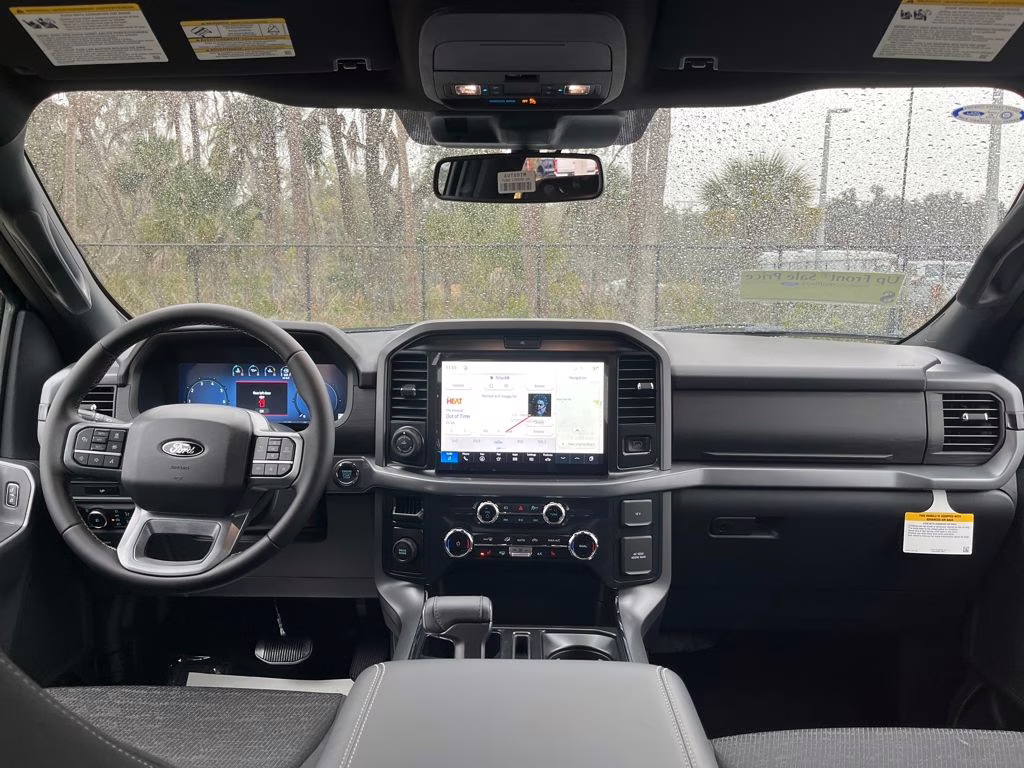 2026 Avalanche Ford F-150 XLT RWD Truck