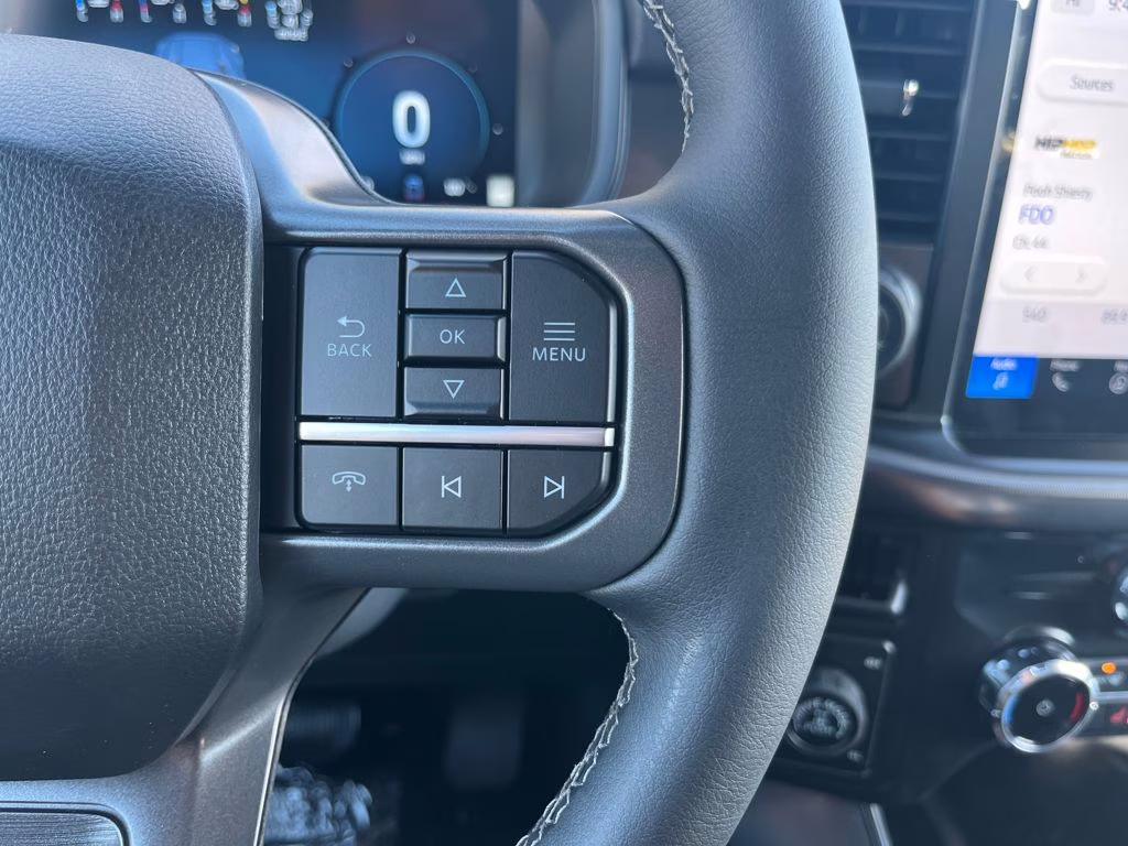 2026 Star White Metallic Tri-Coat Ford F-150 Lariat 4X4 Truck