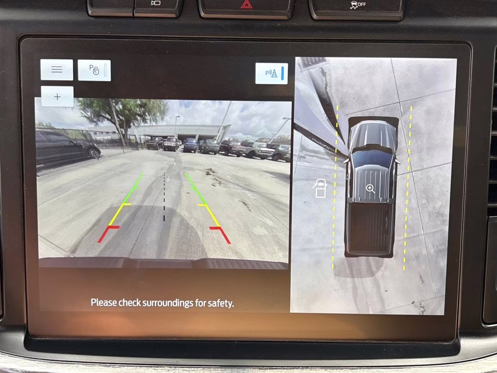 2022 White Metallic Ford F-150 Lariat 4X4 Truck