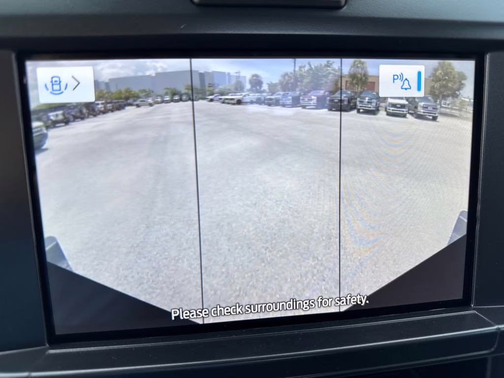 2025 Oxford White Ford Super Duty F-350 SRW XL 4X4 Truck