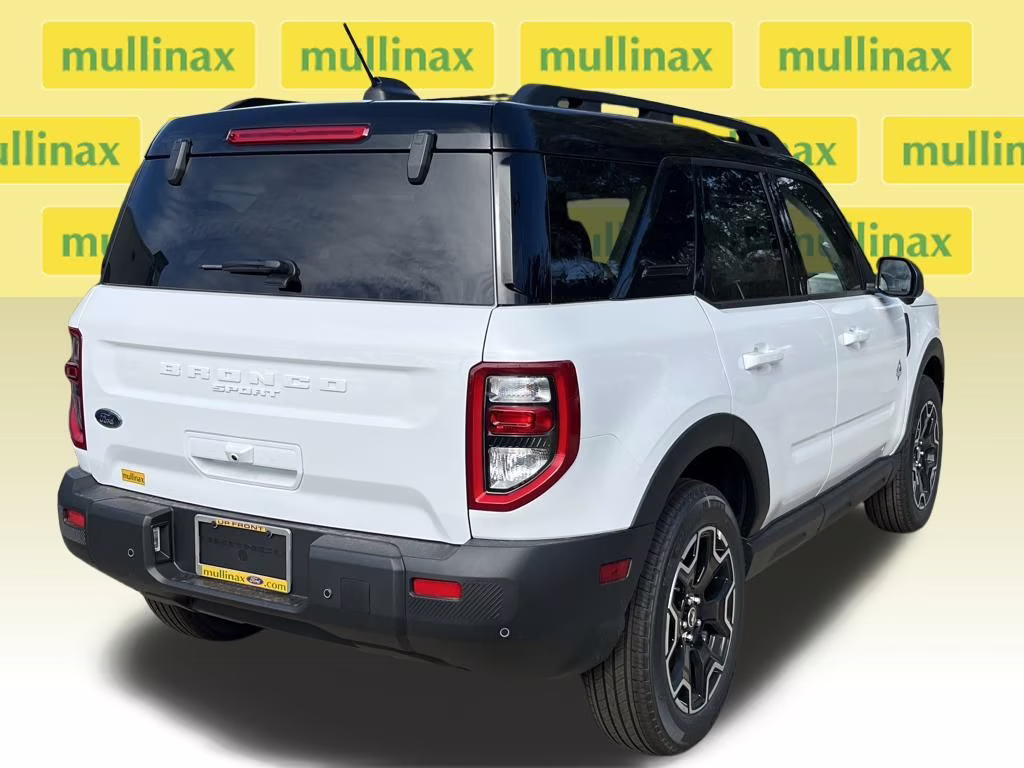 2025 Oxford White Ford Bronco Sport Outer Banks 4X4 SUV