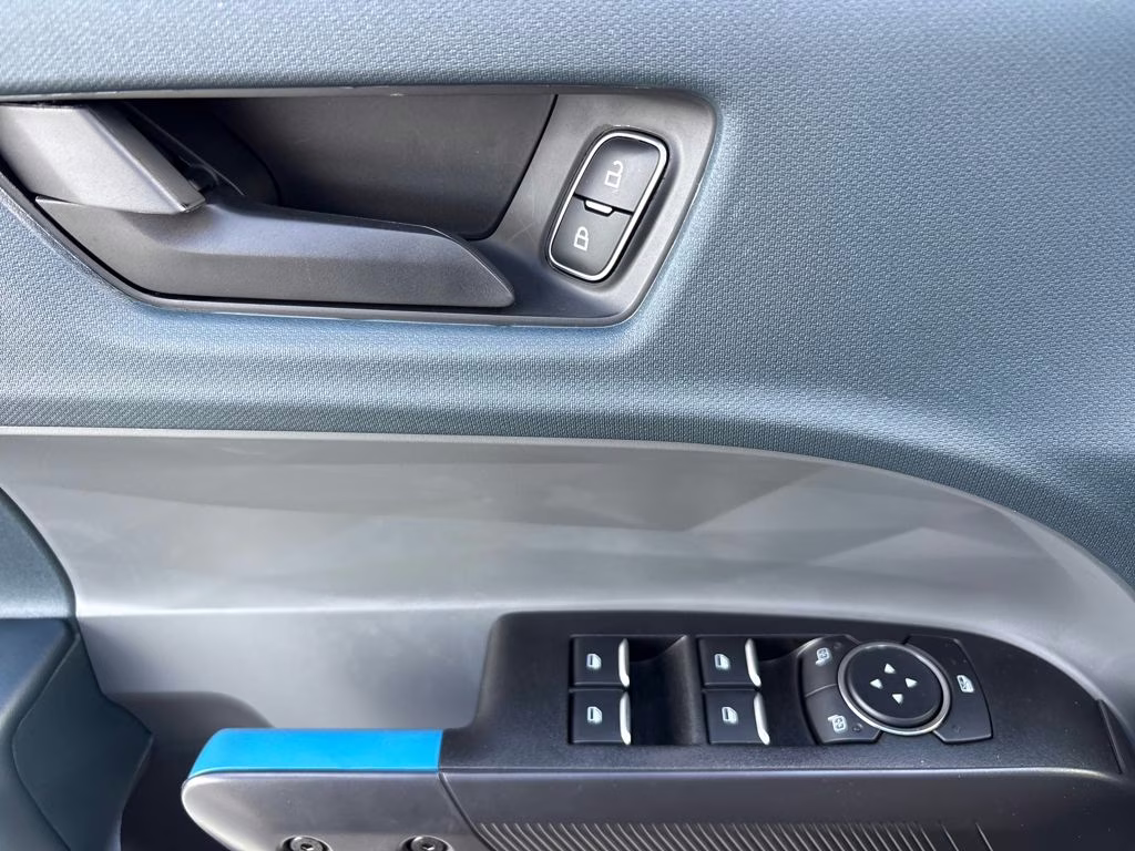 2025 Shadow Black Ford Maverick Lobo AWD Truck