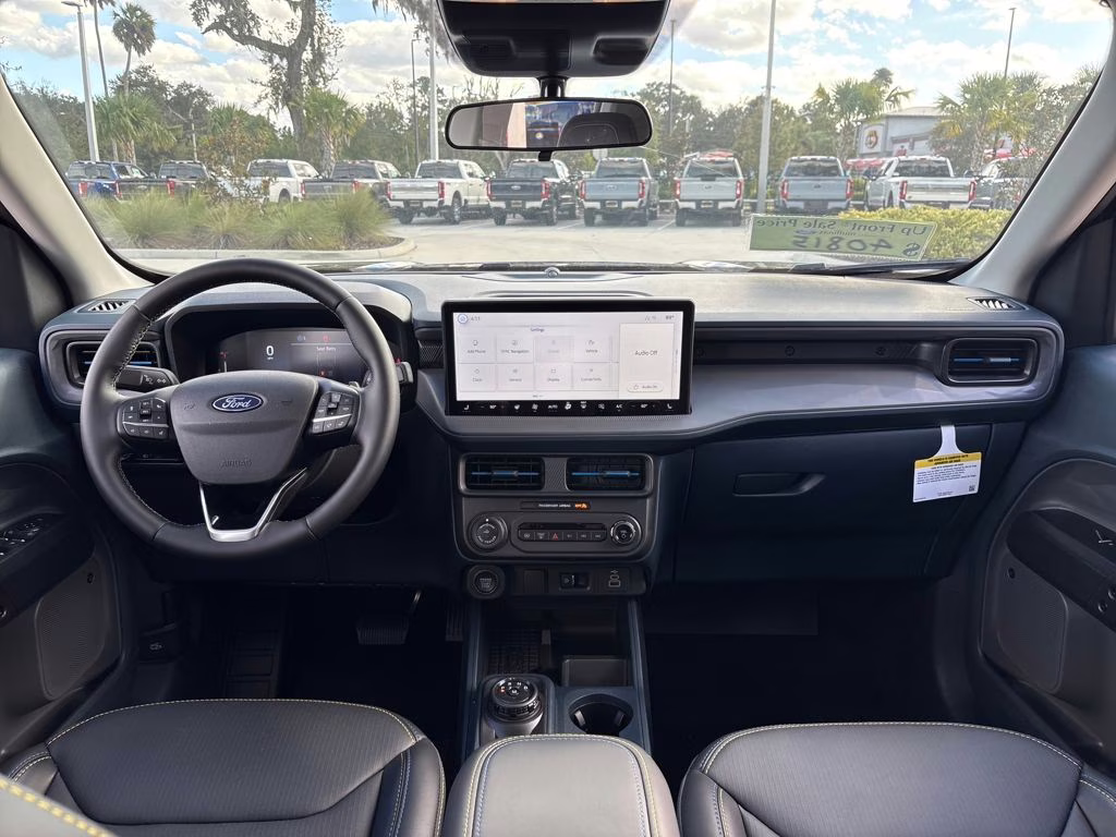 2025 Shadow Black Ford Maverick Lobo AWD Truck