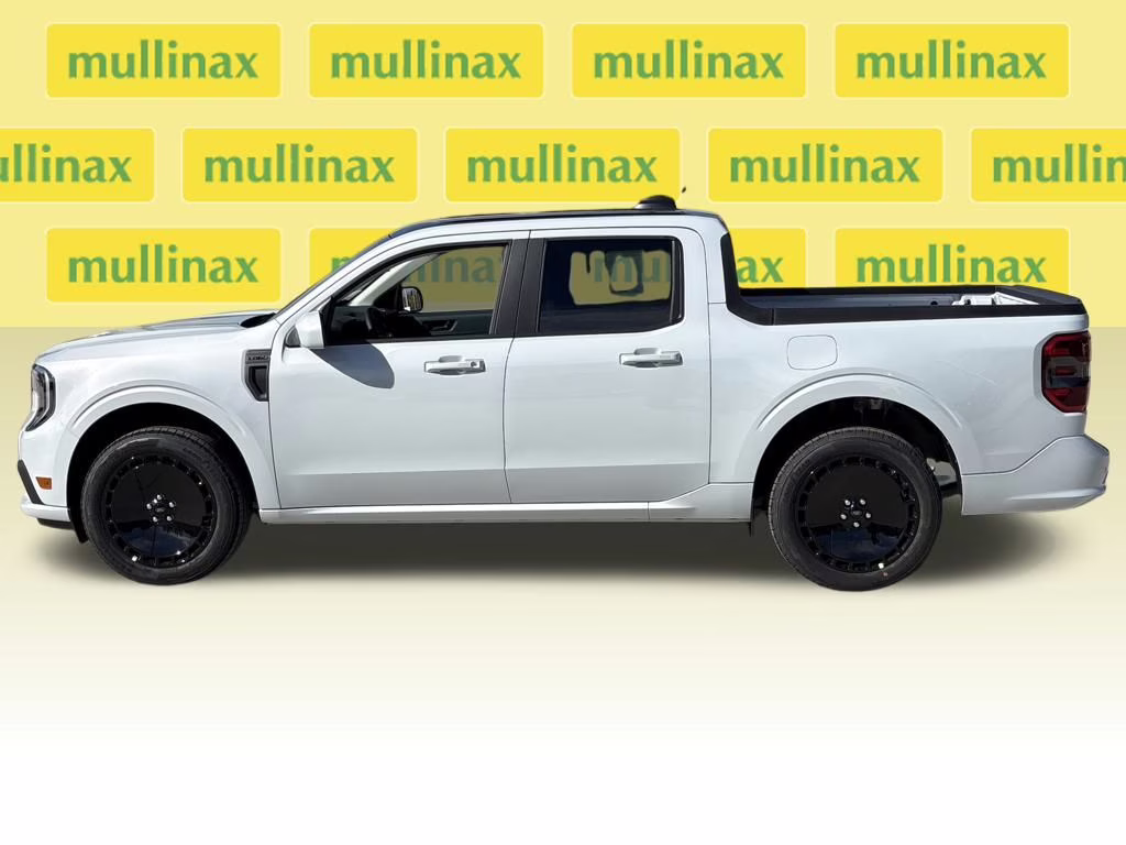 2026 Space White Metallic Ford Maverick Lobo Standard AWD Truck